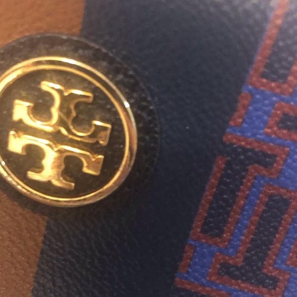 Authentic Tory Burch Crossbody Bag - Picture 8 of 8